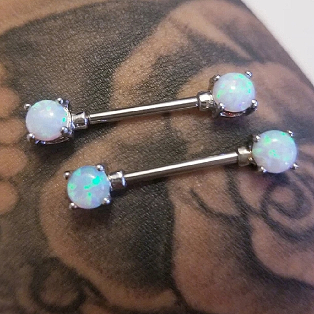 Opal surgical steel nipple ring